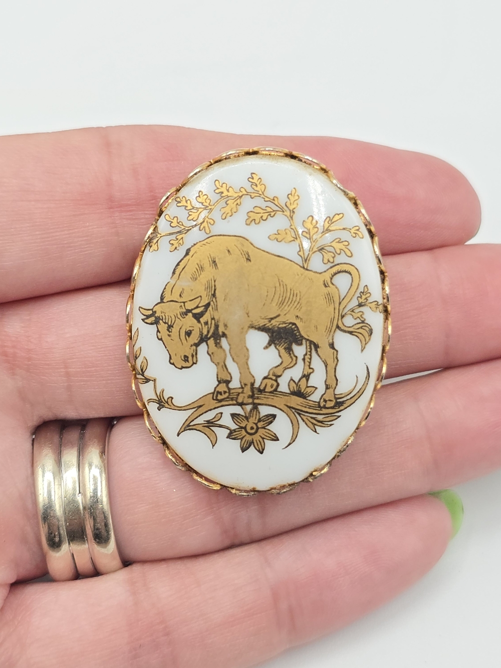 Vintage Bull Brooch Ceramic Gold Tone White Oval Mid-Century Pin 1.5" Taurus